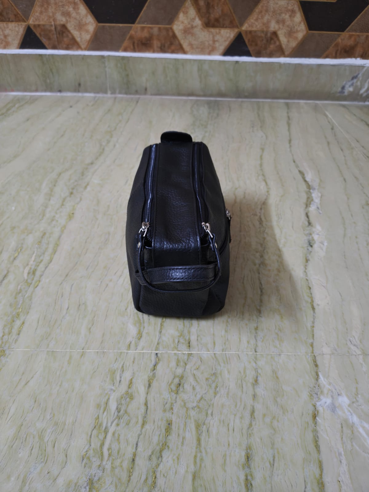 Windsor Leather Travel Toiletry Bag